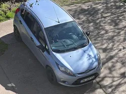 Culoarealbastru Utilizat 2012 Ford Fiesta Hatchback | 3.700 EUR (Preț OK)