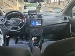 Alb Utilizat 2017 Dacia Logan Berlinǎ | 6.750 EUR (Preț OK)