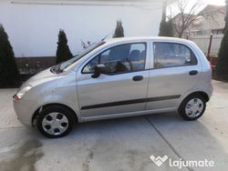 Argintiu metalizat Utilizat 2008 Chevrolet Spark Hatchback | 2.000 EUR (Scump)
