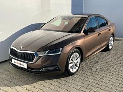 Maro mediu metalic Utilizat 2021 Skoda Octavia Style | 22.748 EUR (Scump)