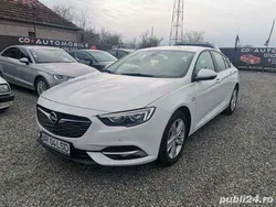Alb Utilizat 2018 Opel Insignia Sport Berlinǎ | 10.490 EUR (Super Preț)