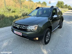 Verde Utilizat 2016 Dacia Duster Lauréate SUV | 7.499 EUR (Preț bun)