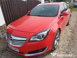 Rosu Utilizat 2017 Opel Insignia Break | 9.300 EUR (Preț bun)