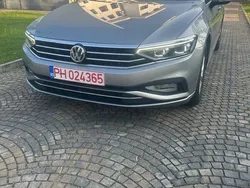 Gri Utilizat 2020 VW Passat Comfortline Break | 14.790 EUR (Preț bun)
