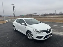 Alb Utilizat 2018 Renault Mégane IV Hatchback | 9.890 EUR (Preț OK)