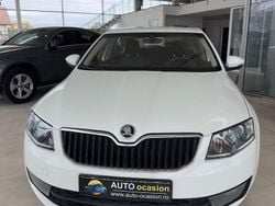 Culoarealb Utilizat 2016 Skoda Octavia Ambition Hatchback | 6.900 EUR (Preț OK)