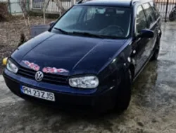 Albastru Utilizat 2001 VW Golf IV Berlinǎ | 1.100 EUR (Super Preț)