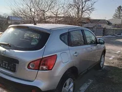 Gri Utilizat 2010 Nissan Qashqai SUV | 5.800 EUR (Preț OK)