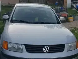 Utilizat 1998 VW Passat Berlinǎ | 1.200 EUR