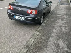 Utilizat 2008 VW Passat Berlinǎ | 3.000 EUR