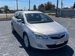 Utilizat 2011 Opel Astra Cosmo | 4.499 EUR (Preț OK)