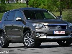 Culoaremaro Utilizat 2012 Toyota RAV4 Executive SUV | 8.900 EUR