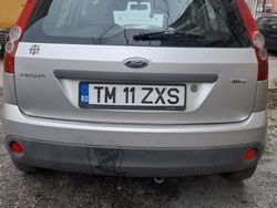 Utilizat 2007 Ford Fiesta Hatchback | 2.750 EUR (Scump)