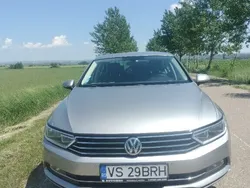 Utilizat 2016 VW Passat Berlinǎ | 9.500 EUR