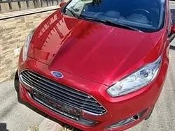 Rosu Utilizat 2017 Ford Fiesta Hatchback | 6.000 EUR (Super Preț)