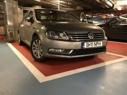 Bej Utilizat 2013 VW Passat Berlinǎ | 10.900 EUR (Preț OK)