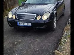 Mercedes 220