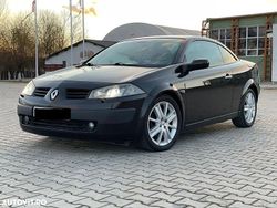 Culoarenegru Utilizat 2005 Renault Mégane Cabriolet Dynamique Cabrio | 3.150 EUR