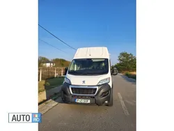 Alb Utilizat 2018 Peugeot Boxer Van | 18.700 EUR (Scump)
