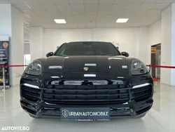 Negru Utilizat 2021 Porsche Cayenne SUV | 73.899 EUR