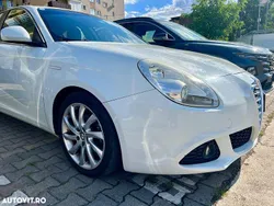 Culoarealb Utilizat 2010 Alfa Romeo Giulietta Turismo Hatchback | 3.750 EUR (Scump)