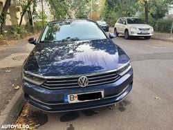 Culoarealbastru Utilizat 2016 VW Passat Berlinǎ | 12.600 EUR (Preț bun)