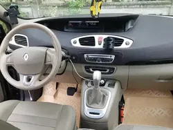 Utilizat 2010 Renault Scénic III Monovolum | 5.000 EUR