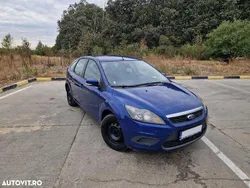 Culoarealbastru Utilizat 2009 Ford Focus Trend Hatchback | 1.290 EUR (Super Preț)