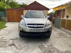 Gri Utilizat 2007 Chevrolet Captiva LT SUV | 3.550 EUR (Preț bun)