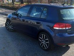Culoarealbastru Utilizat 2011 VW Golf VI Hatchback | 5.700 EUR