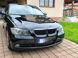 Culoarenegru Utilizat 2008 BMW 320 Berlinǎ | 5.300 EUR