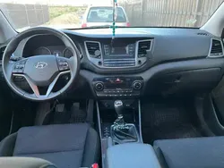 Albastru Utilizat 2016 Hyundai Tucson SUV | 13.500 EUR (Preț bun)