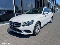 Alb Utilizat 2019 Mercedes C200 Avantgarde Berlinǎ | 27.225 EUR