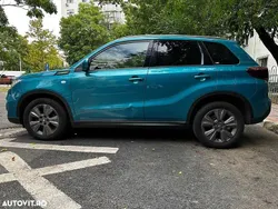 Culoarealbastru Utilizat 2019 Suzuki Vitara SUV | 15.000 EUR (Preț bun)