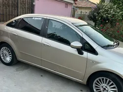 Galben Utilizat 2008 Fiat Linea Berlinǎ | 2.500 EUR