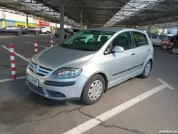 Gri Utilizat 2005 VW Golf V Hatchback | 2.450 EUR (Preț OK)