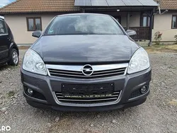 Culoaregri Utilizat 2009 Opel Astra Edition Hatchback | 3.299 EUR (Puțin scump)