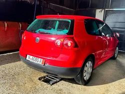 Roșu Utilizat 2008 VW Golf V United Berlinǎ | 3.099 EUR (Preț OK)