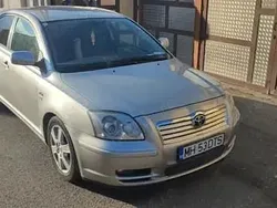 Culoaregri Utilizat 2003 Toyota Avensis Sol Berlinǎ | 2.420 EUR (Preț OK)