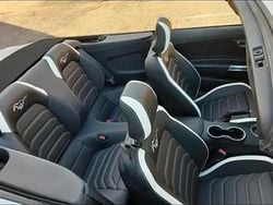 Utilizat 2015 Ford Mustang Cabrio | 22.500 EUR