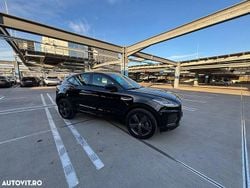 Culoarenegru Utilizat 2019 Jaguar E-Pace SUV | 13.950 EUR (Super Preț)