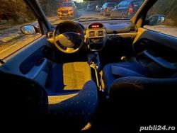 Utilizat 2005 Renault Clio II Berlinǎ | 750 EUR (Super Preț)