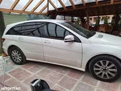 Alb Utilizat 2011 Mercedes R350 Monovolum | 5.200 EUR