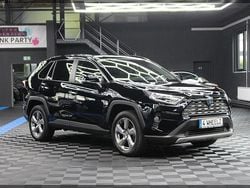 Utilizat 2019 Toyota RAV4 Lounge SUV | 32.934 EUR (Scump)