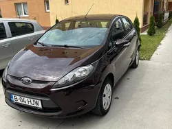 Rosu Utilizat 2009 Ford Fiesta Hatchback | 3.100 EUR (Preț OK)