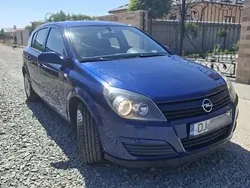 Utilizat 2005 Opel Astra Hatchback | 1.870 EUR (Preț OK)