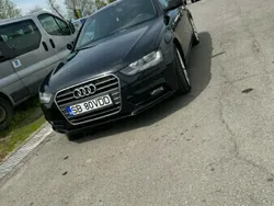Negru Utilizat 2013 Audi A4 S-Line Berlinǎ | 9.850 EUR (Preț OK)