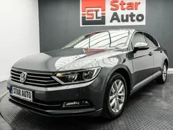 Gri Utilizat 2017 VW Passat Berlinǎ | 11.990 EUR (Preț bun)