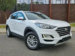 Alb Utilizat 2021 Hyundai Tucson Select SUV | 16.990 EUR (Preț bun)