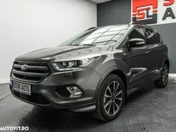Gri Utilizat 2018 Ford Kuga ST-Line SUV | 17.990 EUR (Scump)